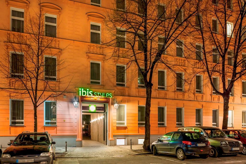 Ibis Styles Berlin City Ost Exteriör bild