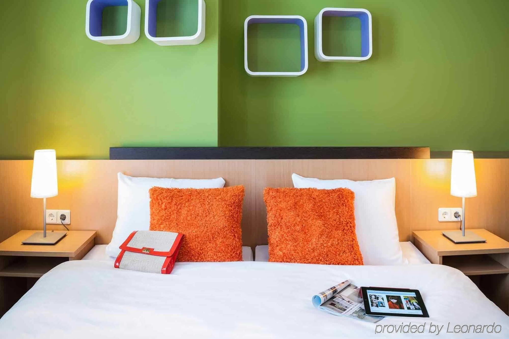 Ibis Styles Berlin City Ost Exteriör bild